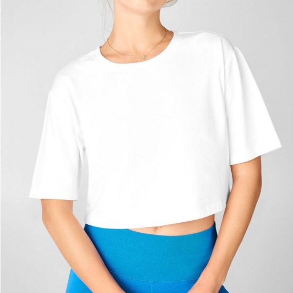 EUC Fabletics short sleeve crop t-shirt